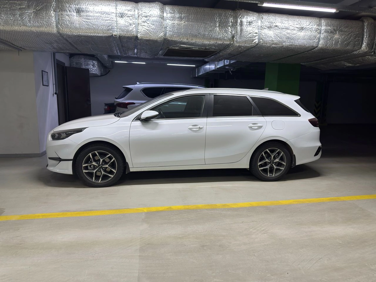 Открыть фото Kia Ceed III Рестайлинг 1.6 AT