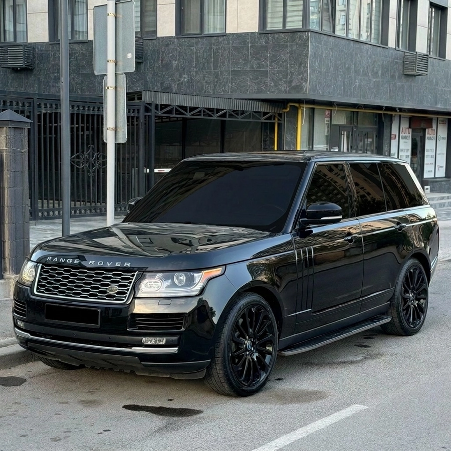 Land Rover Range Rover IV 3.0 AT 4WD