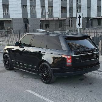 Land Rover Range Rover IV 3.0 AT 4WD