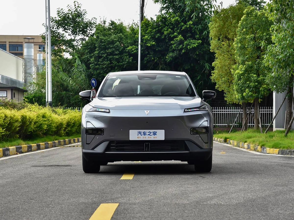 Changan Deepal S05 1.5hyb AT