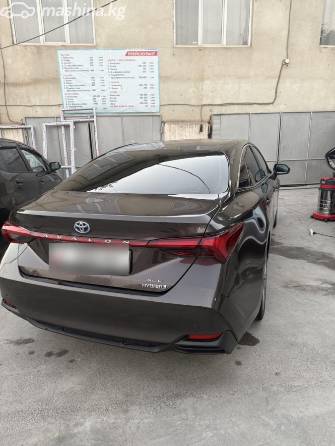 Toyota Avalon V 2.5hyb CVT