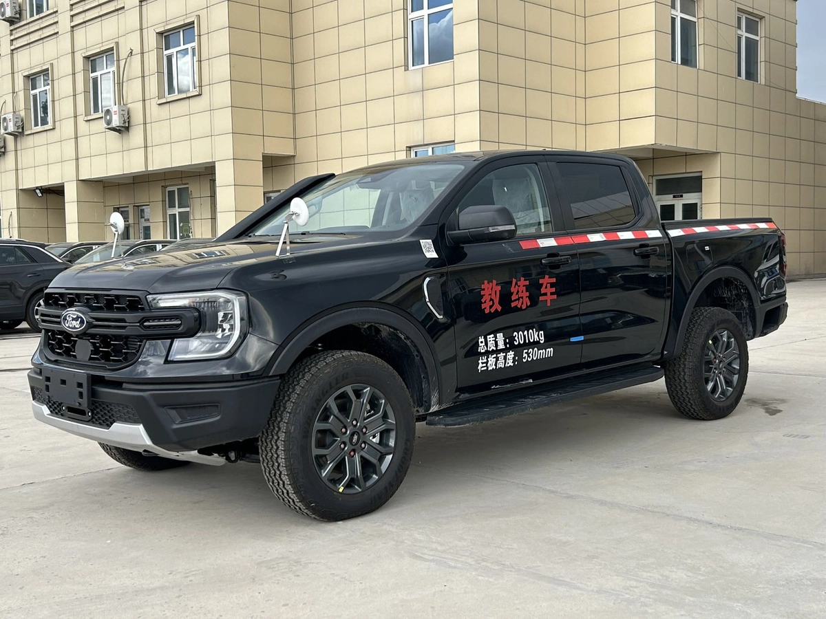 Открыть фото Ford Ranger T6.2 2.0d AT 4WD