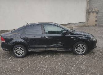 Volkswagen Polo V 1.6 AT