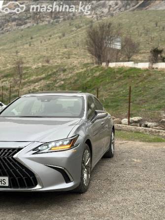 Lexus ES VII Рестайлинг 250 2.5 AT 4WD