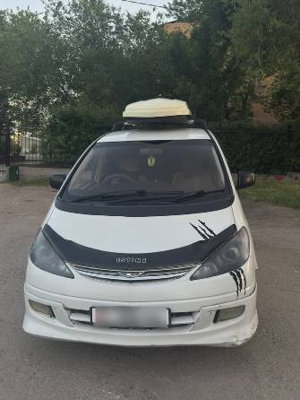 Toyota Estima II 2.4 AT