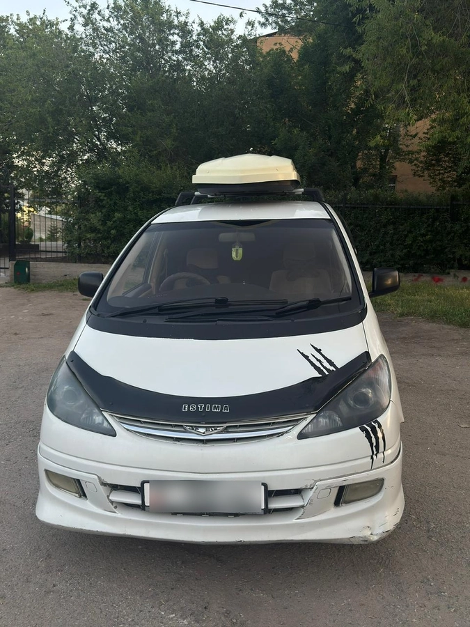 Открыть фото Toyota Estima II 2.4 AT