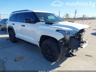 Toyota Sequoia III 3.5hyb AT 4WD