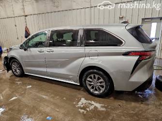 Toyota Sienna IV 2.5hyb AT