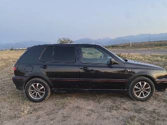 Volkswagen Golf III 1.8 MT
