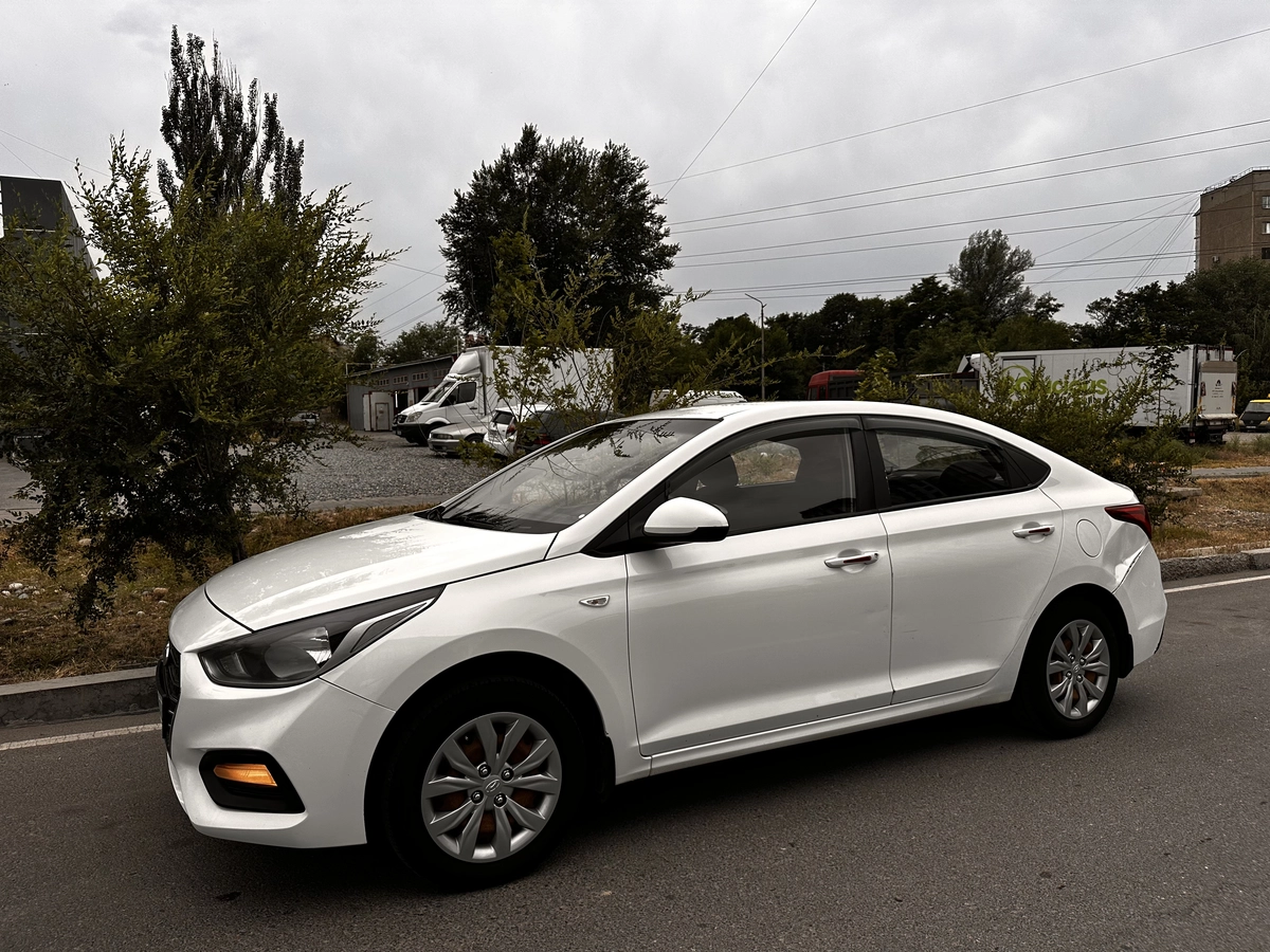 Hyundai Solaris II 1.4 MT