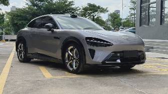 Xiaomi YU7 Electro AT 4WD