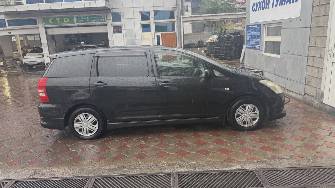 Toyota Wish I 1.8 AT
