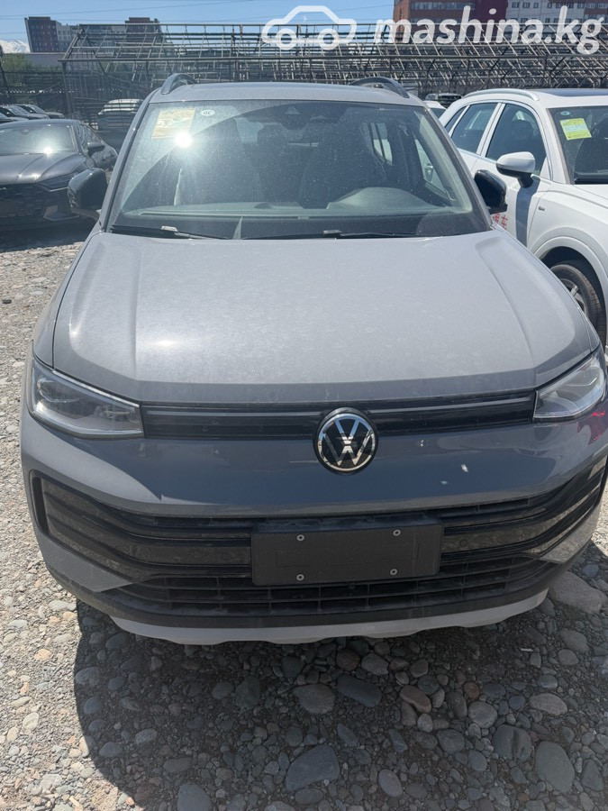 Volkswagen Tharu XR 300 TSI 1.5 AMT