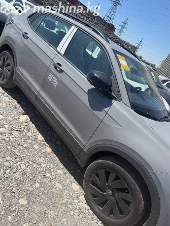 Volkswagen Tharu XR 300 TSI 1.5 AMT