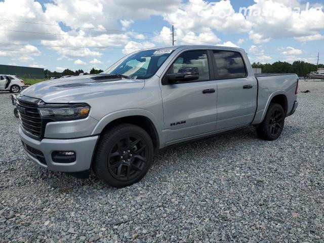 RAM 1500 V Quad Cab 5.7 AT 4WD