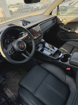 Porsche Macan I Рестайлинг 2 2.0 AMT 4WD