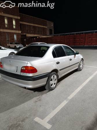 Toyota Avensis I Рестайлинг 1.6 MT