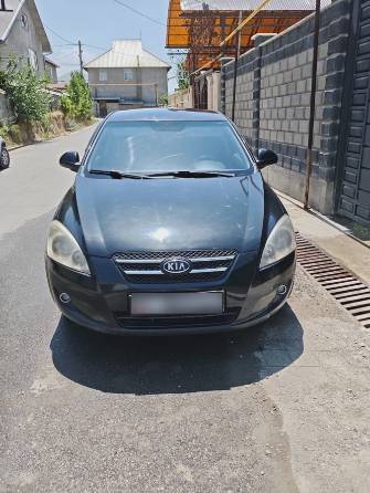 Kia Ceed I 1.6 AT