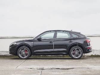 Audi Q5 Sportback I (FY) 40 TFSI 2.0 AMT 4WD