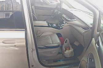 Buick GL8 II 2.4 AT