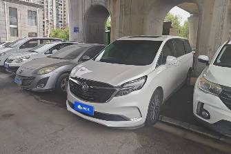 Buick GL8 II 2.4 AT