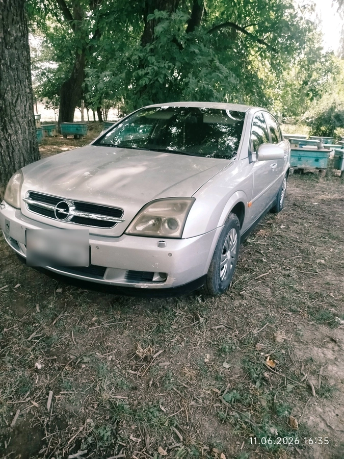 Открыть фото Opel Vectra C 2.2 MT