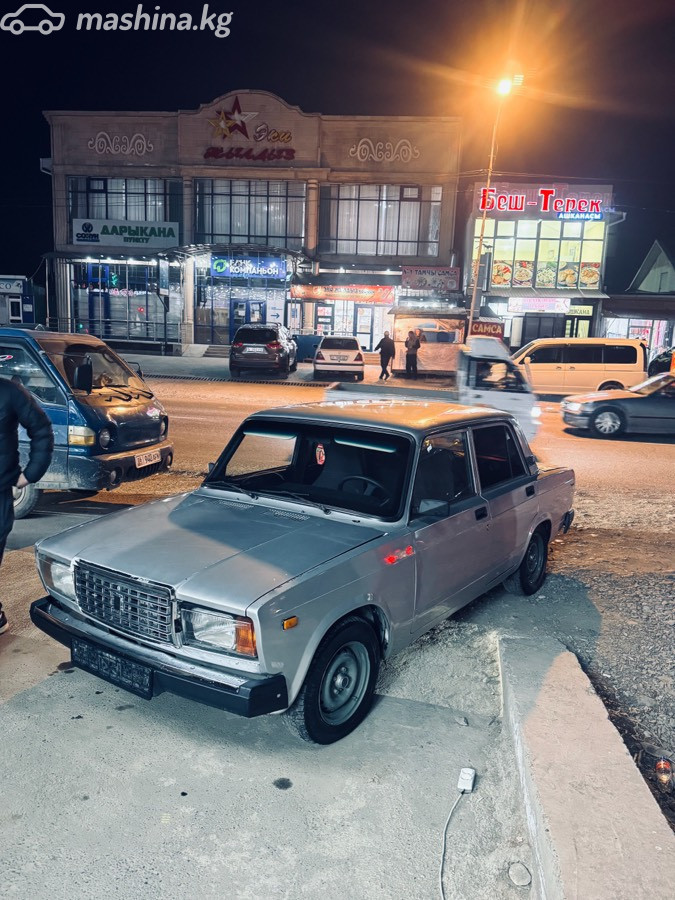ВАЗ (Lada) 2107 21074-30 1.6 MT