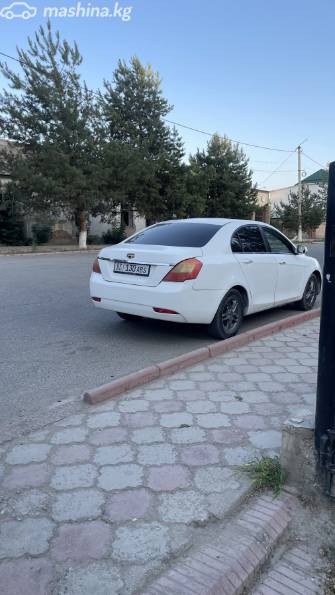 Geely Emgrand EC7 1.5 MT