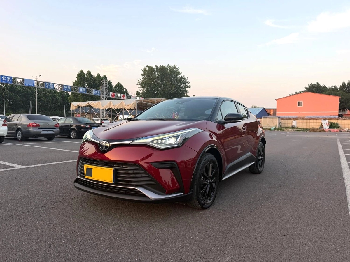 Toyota Izoa I Рестайлинг 2.0 CVT