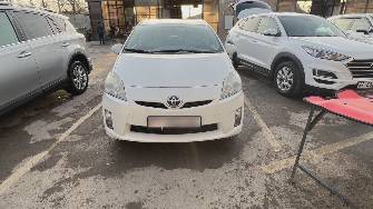 Toyota Prius III (XW30) 1.8hyb AT