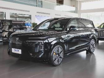 Denza N8 1.5hyb AT 4WD