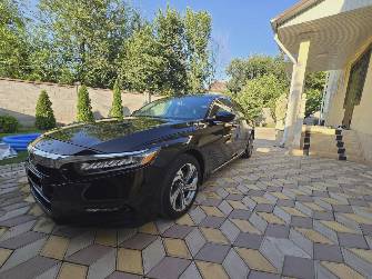 Honda Accord X 1.5 CVT