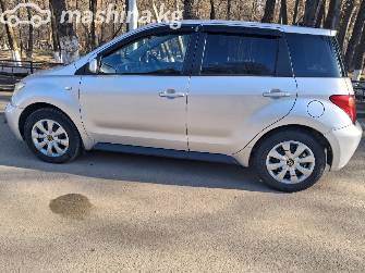 Toyota Ist I 1.3 AT