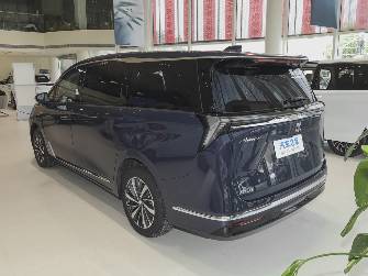 Buick GL8 II 2.4 AT