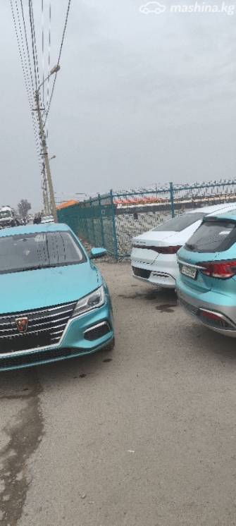 Roewe i5 I Ei5 61.1kWh Electro AT