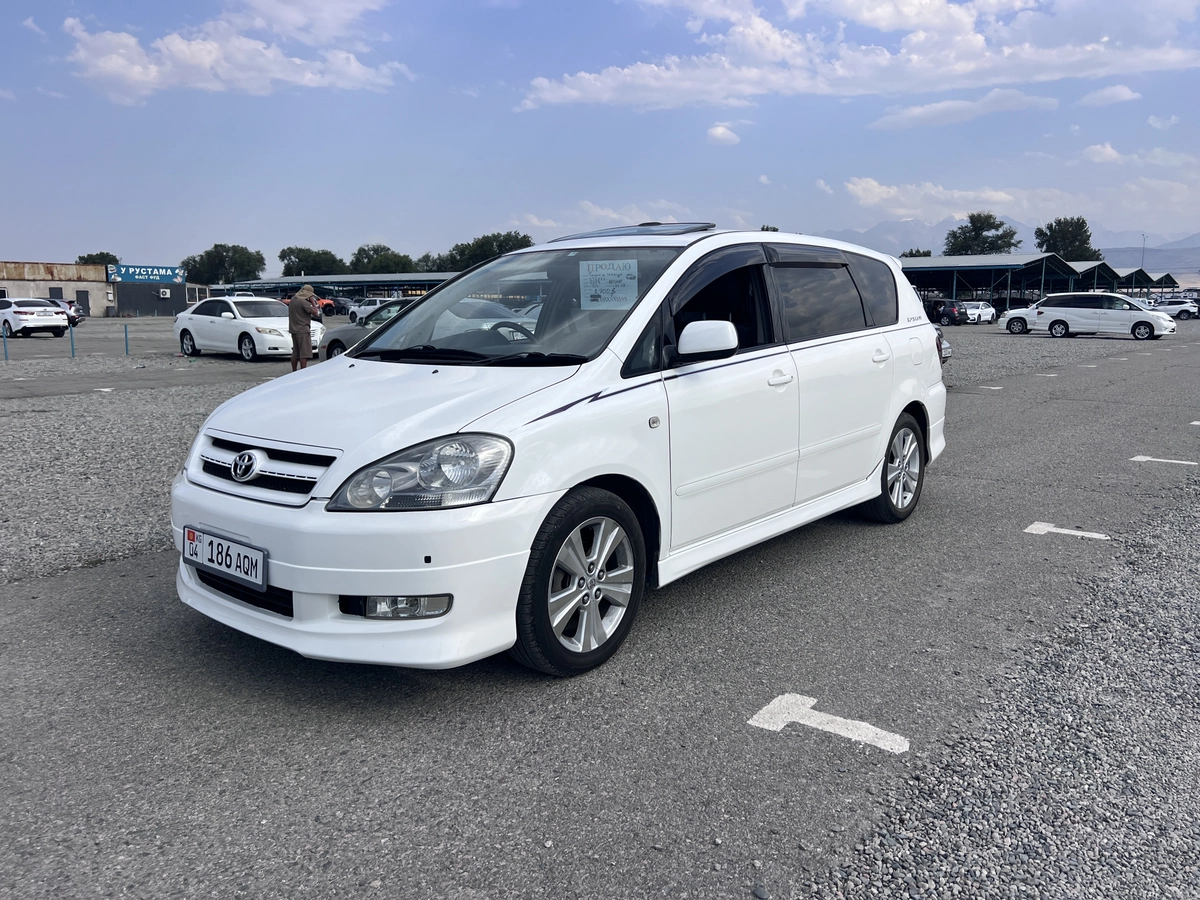 Toyota Ipsum II (M20) Рестайлинг 2.4 AT