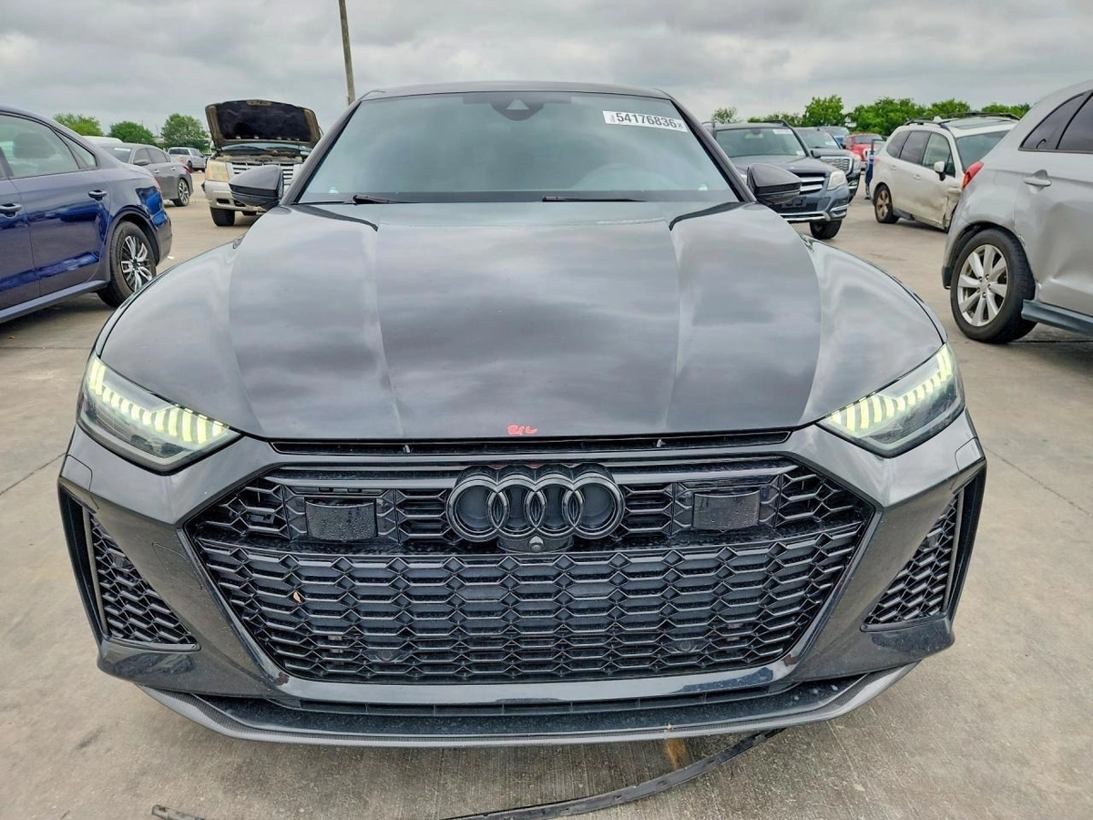 Audi RS 7 II (4K) 4.0 AT 4WD