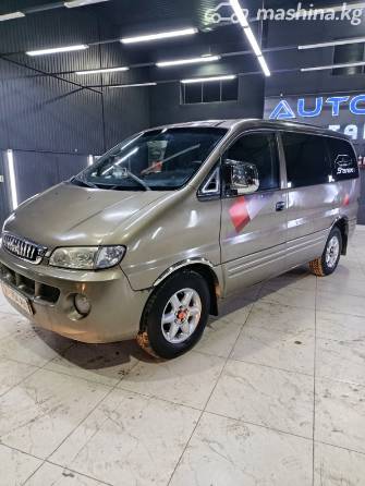 Hyundai Starex (H-1) I 2.5d MT