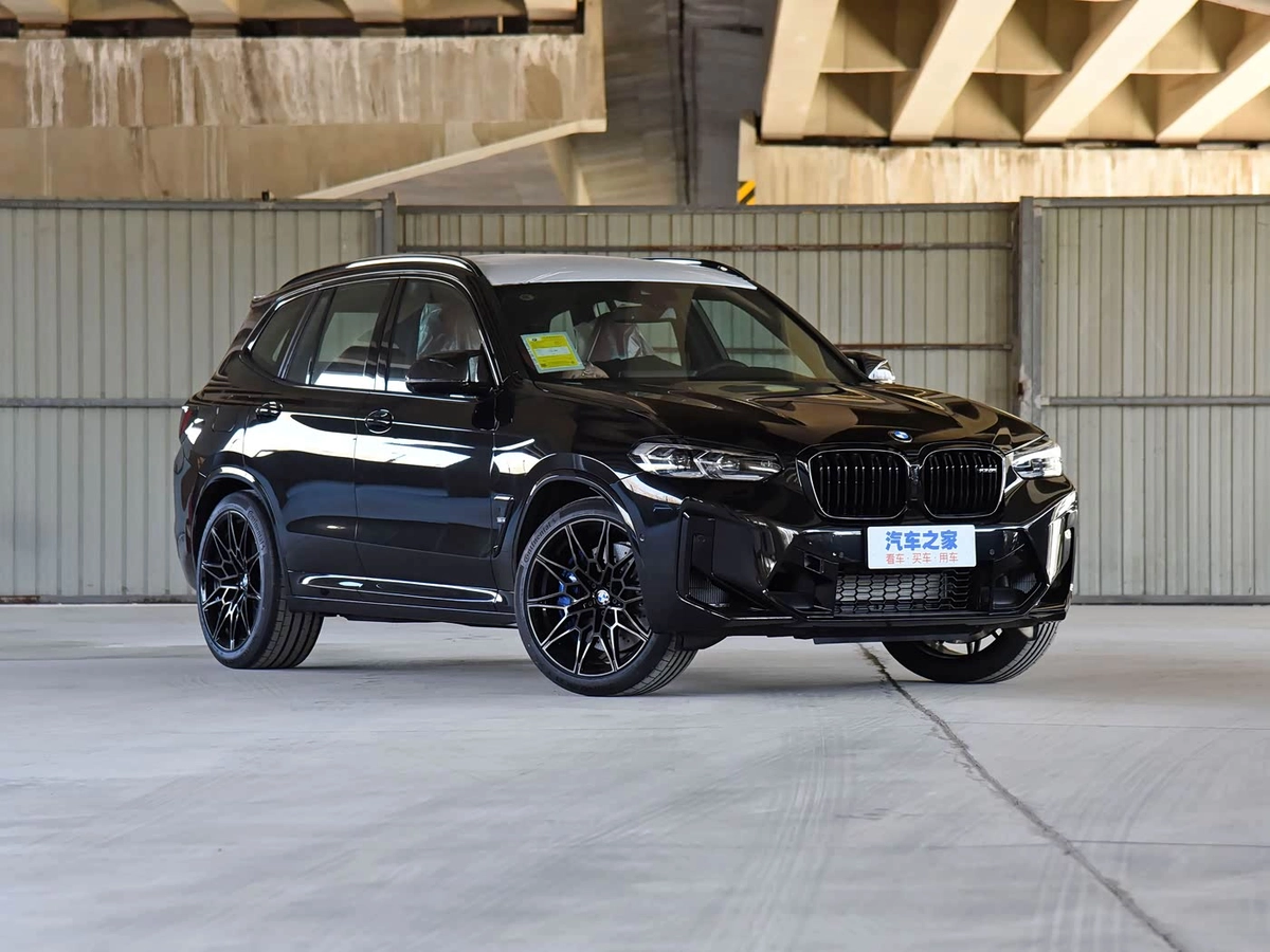 Открыть фото BMW X3 M I (F97) Рестайлинг Competition 3.0 AT 4WD