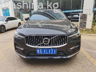 Volvo XC60 II 2.0 AT