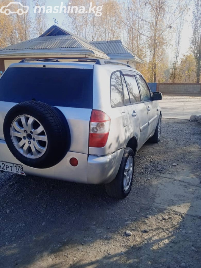 Chery Tiggo (T11) I 2.4 MT 4WD