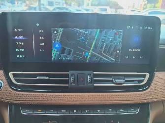 Hongqi HQ9 2.0 AT
