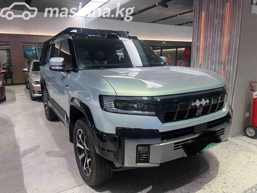 Открыть фото BYD FangChengBao Leopard 8 2.0hyb AT 4WD