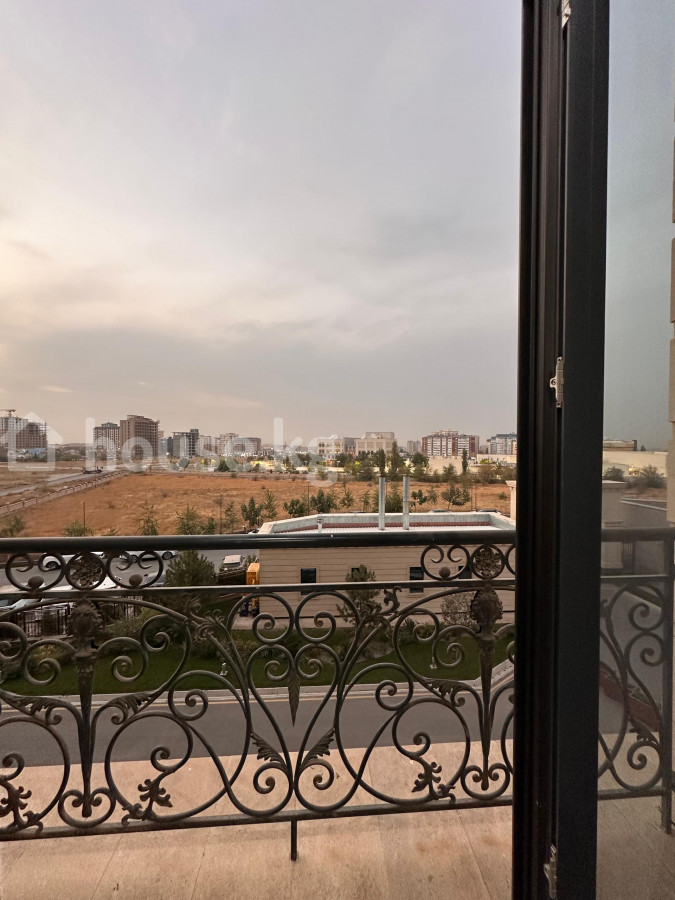 3-комн. кв., 127 м2