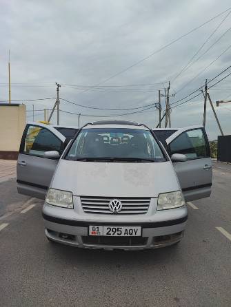 Volkswagen Sharan I Рестайлинг 2.0 MT