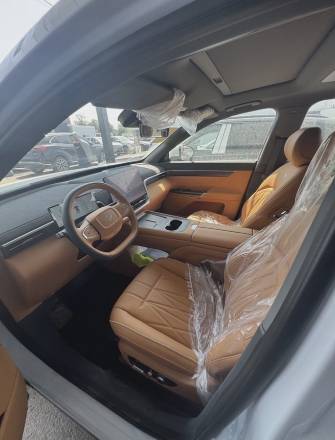 Dongfeng eπ 008 82.28 kWh 1.5hyb AT 4WD