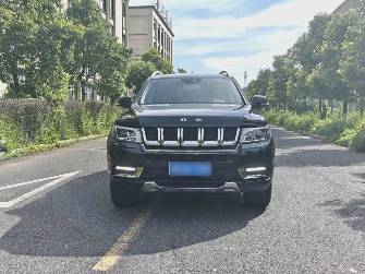 BAIC BJ90 3.0 AT 4WD