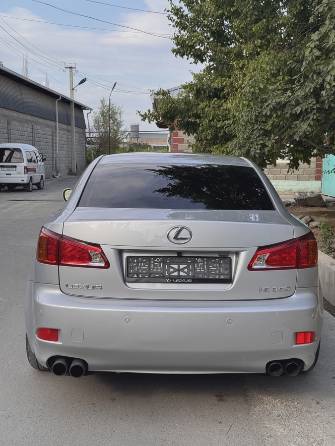 Lexus IS II 250 2.5 AT