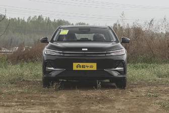 Geely Galaxy A7 1.5hyb AT