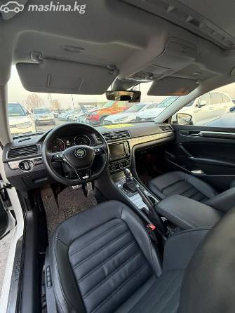 Volkswagen Passat B8 2.0 AMT